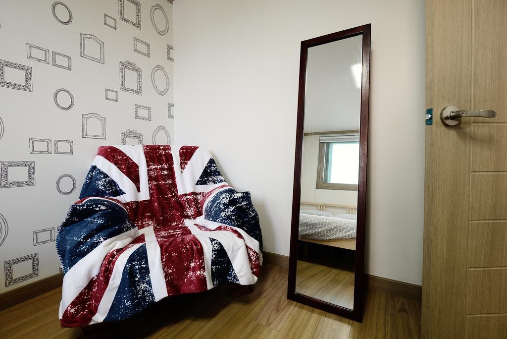 Budget Guesthouse Інчхон Номер фото