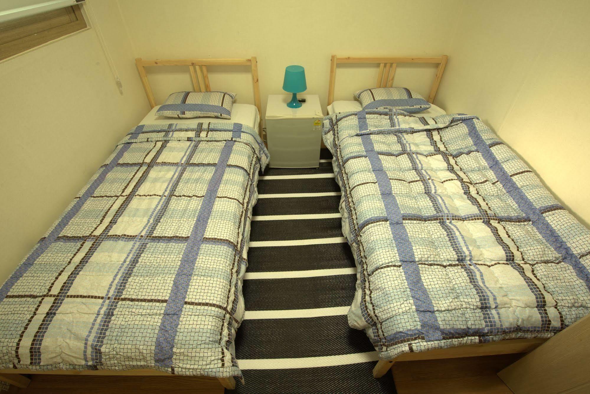 Budget Guesthouse Інчхон Екстер'єр фото